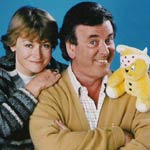 PICTURE OF TERRY AND SUE WITH PUDSEY BEAR